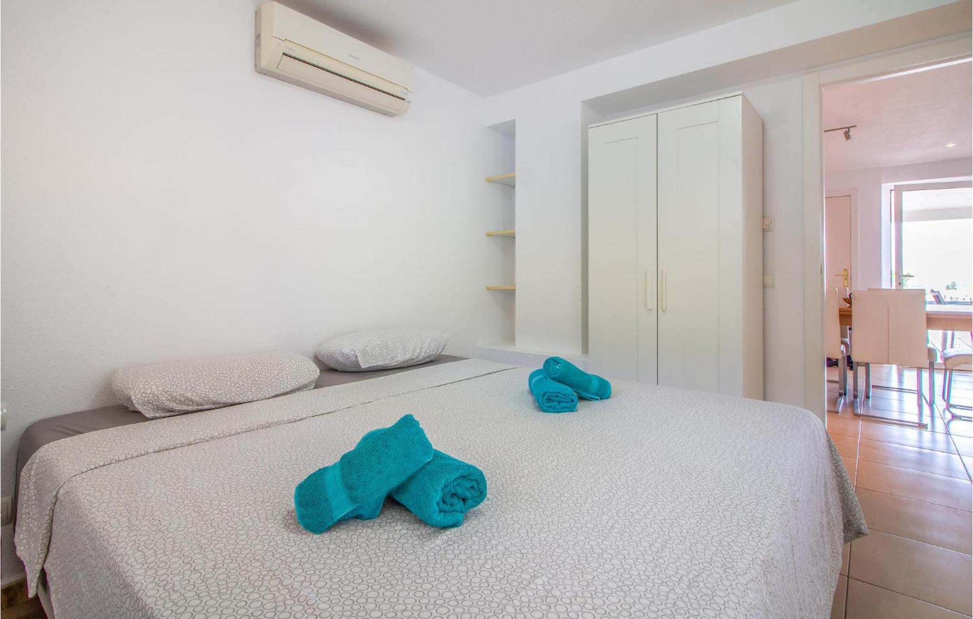סנטה פולה Beautiful Home In Gran Alacant With Kitchen מראה חיצוני תמונה