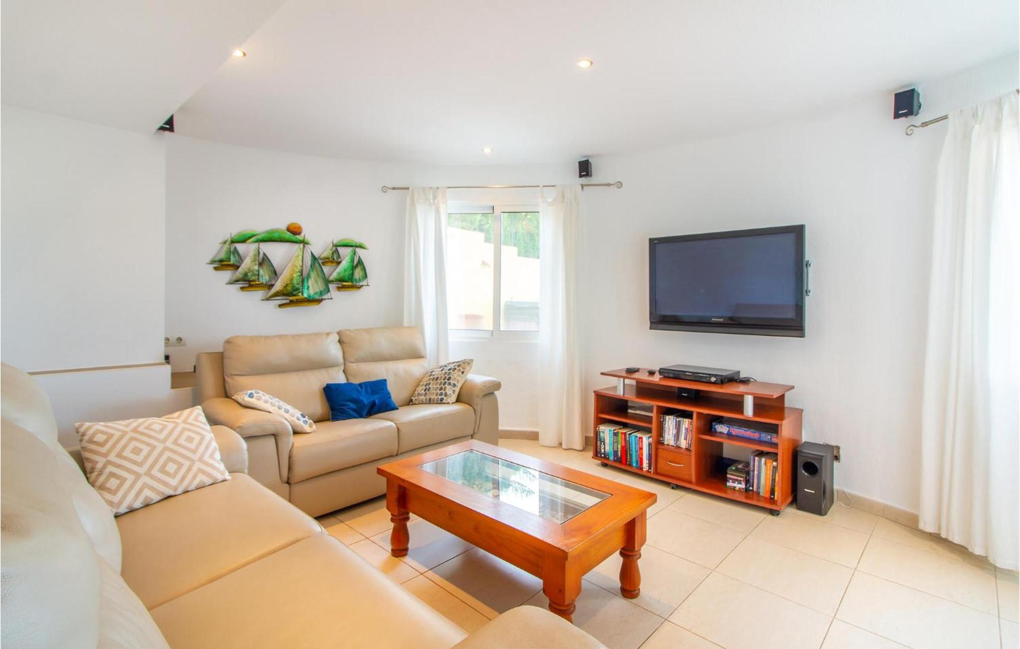 סנטה פולה Beautiful Home In Gran Alacant With Kitchen מראה חיצוני תמונה